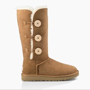UGG Bailey Button Triplet II Boot